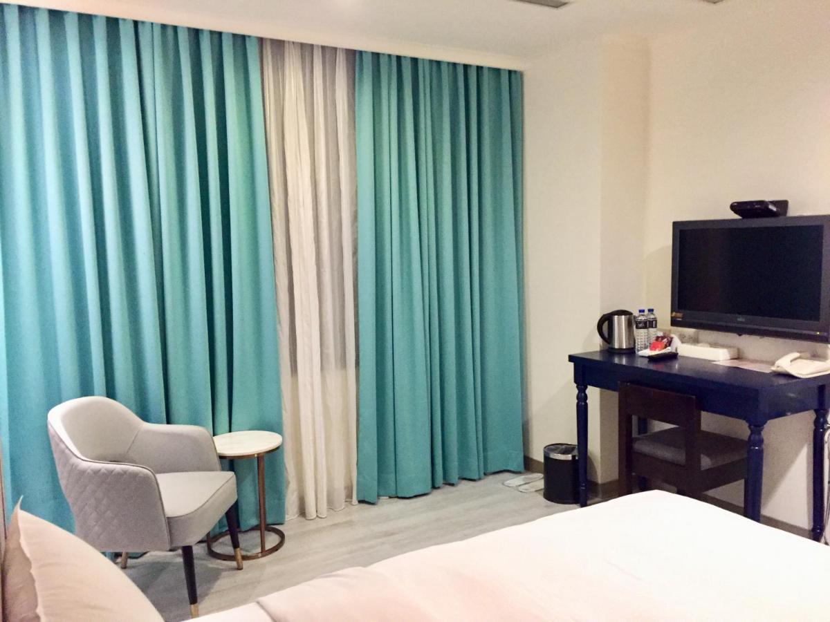 การ์เด้น โฮเต็ล ไทชัง Hotel ไถจง ภายนอก รูปภาพ
